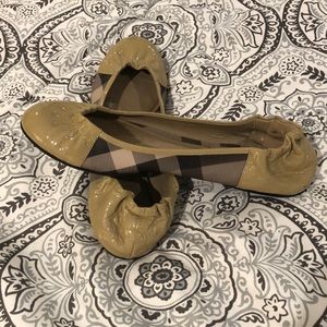 Burberry Flats